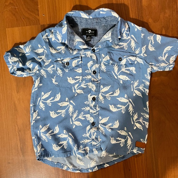 7 for all Mankind size 4 button down short sleeve floral kids shirt. 💯 cotton. - Picture 2 of 8